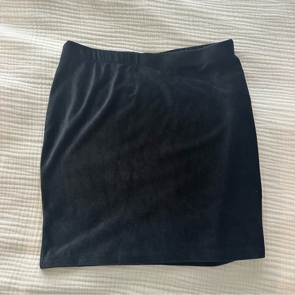 Garage Velvet Shimmery Skirt - Picture 1 of 3